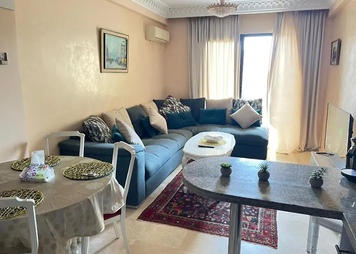 Luxury Apartment 3 In The Heart Of Gueliz, Wifi, Pool